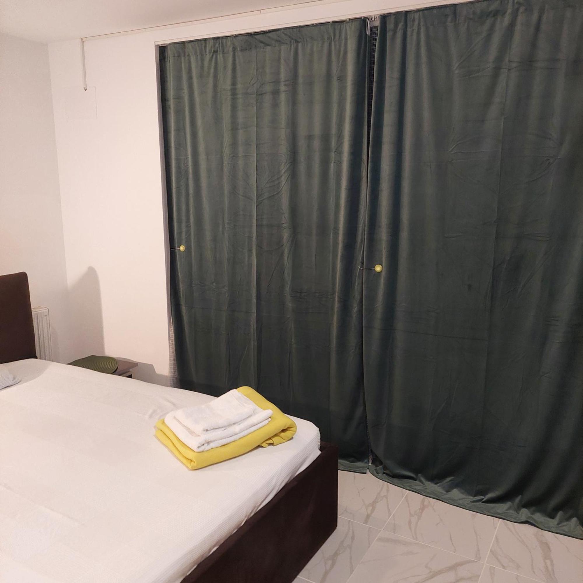 Amandalex Apartment Călimăneşti Екстериор снимка